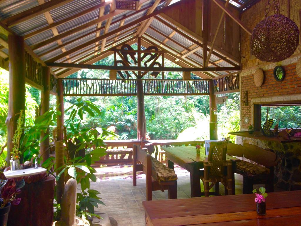 Kupu Kupu Garden Guest House & Cafe Bukit Lawang Exterior foto